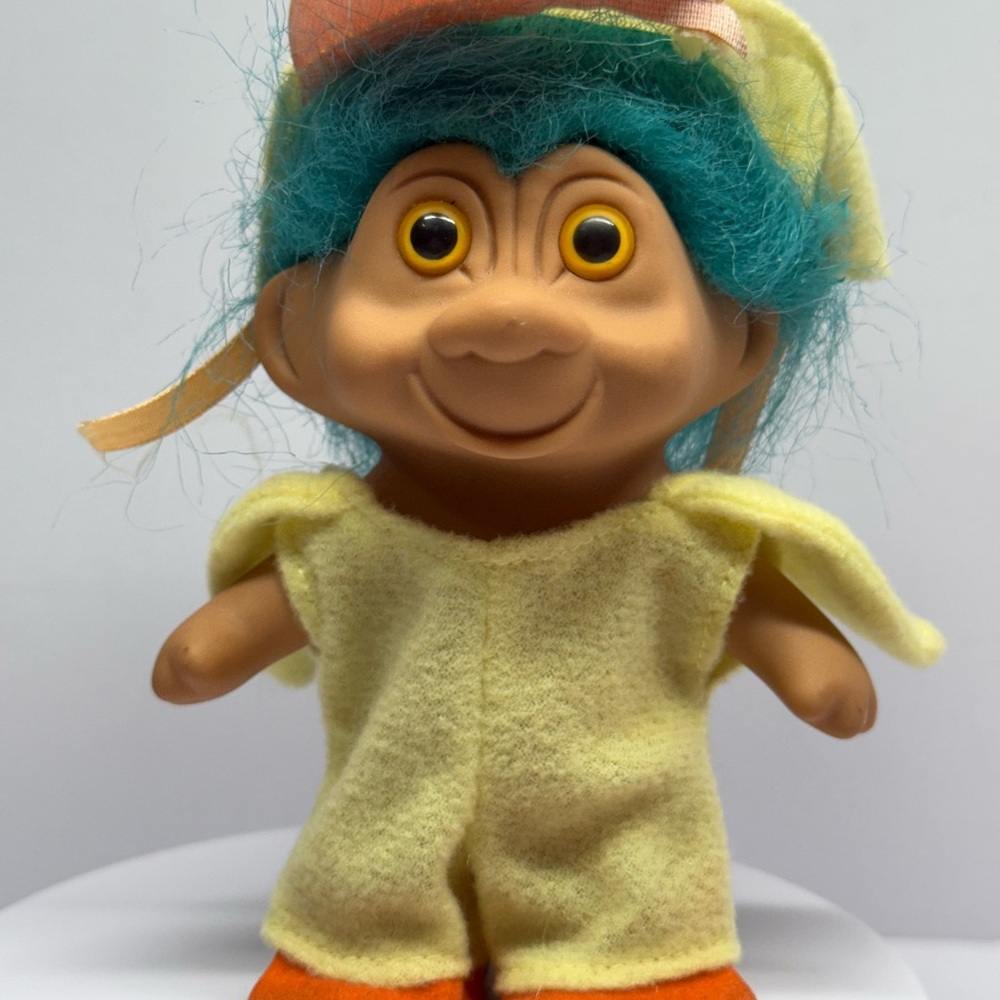Troll with duck outfit 1991 vintage with blue hair